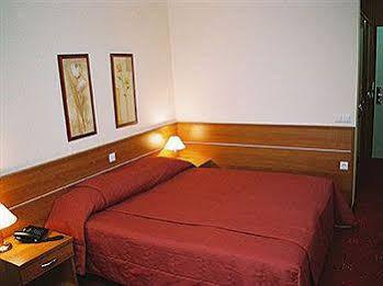 Creina Hotel 4*